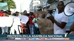 Trabajadores de Aseo piden ratificar al Director