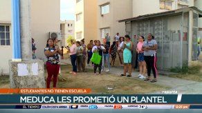 Padres de familia exigen construcción de escuela en Ciudad Esperanza