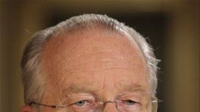 Rey belga en consultas sobre crisis gubernamental