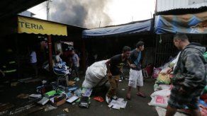 Incendio destruye parte del mayor mercado de Nicaragua