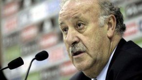 Del Bosque anuncia en la radio su salida de la selección española