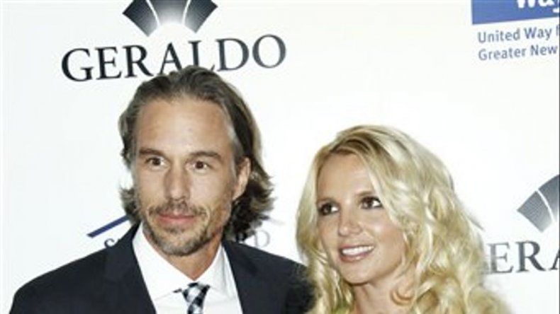 Britney Spears está comprometida con Jason Trawick