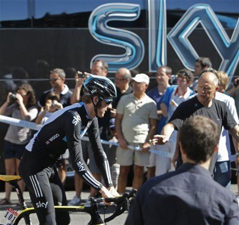 Indurain envía regalo de buena suerte a Wiggins