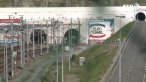 Francia despliega 120 policías adicionales para el Eurotúnel