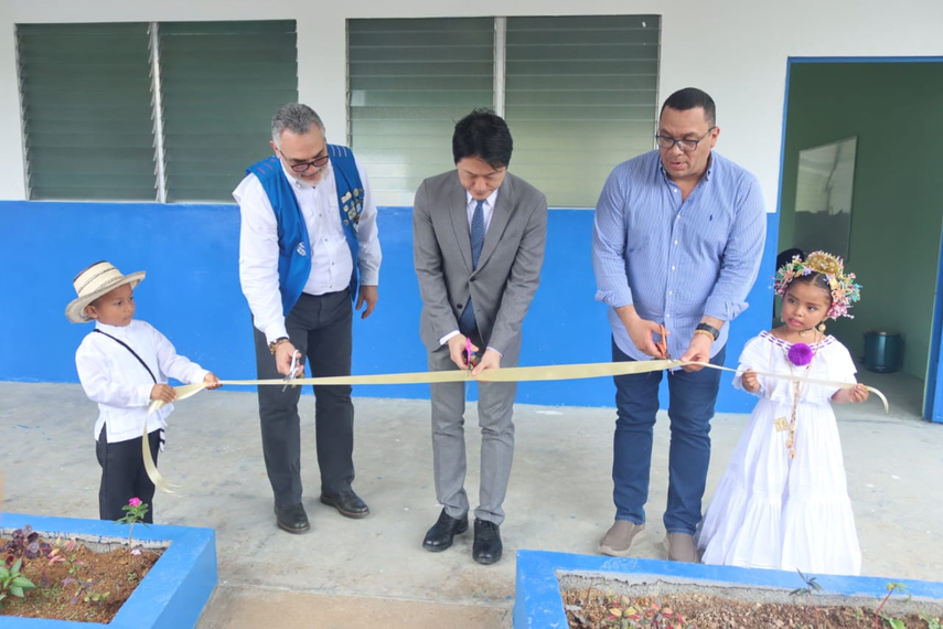 ¡Excelente noticia! Escuela San Miguel Arriba estrena modernas aulas de clases