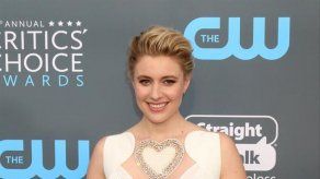 Greta Gerwig y Noah Baumbach escribirán una cinta de Barbie con Margot Robbie