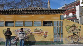 Gobierno griego inicia la legislación de la lucha contra crisis humanitaria