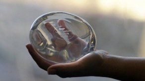 Justicia española condena a una clínica por implante PIP roto