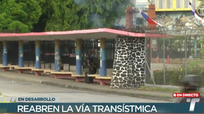 ¡AHORA! Policía Nacional reabre la vía Transístmica ¡AHORA! Policía Nacional reabre la vía Transístmica