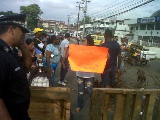 Enfrentamientos en El Sitio de Juan Díaz por posible desalojo