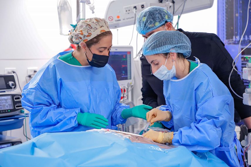 El director médico del Instituto, Dr. Pedro Echeverría, indicó que es necesario resolver la mora intrahospitalaria. El director médico del Instituto, Dr. Pedro Echeverría, indicó que es necesario resolver la mora intrahospitalaria.