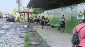 Docentes de Panamá Este en paro y marcha por mal estado de los planteles