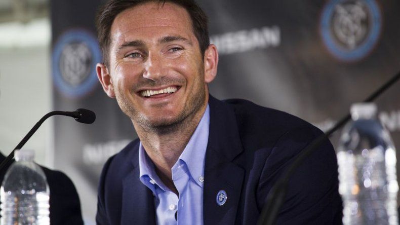 Frank Lampard se retira de la selección inglesa
