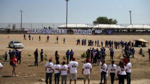 Jueces permiten aplicación de veda migratoria de Trump