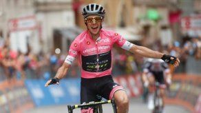 Simon Yates impone su ley en la 11ª etapa del Giro