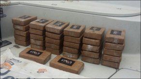 Encuentran 32 paquetes de presunta droga en Guna Yala