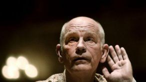 John Malkovich denuncia a Le Monde por atribuirle cuenta oculta