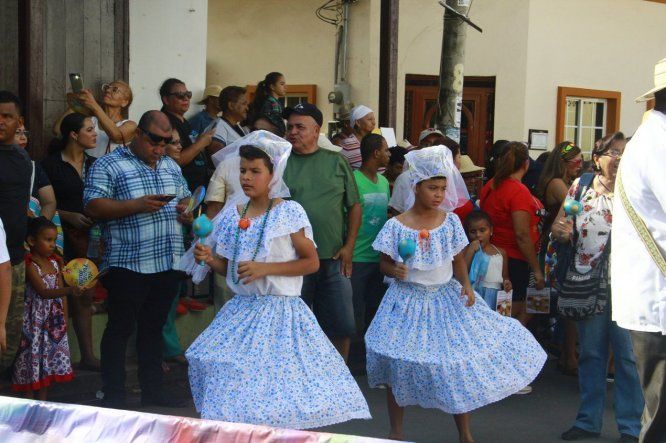 Paseo de Danzas del Corpus Christi