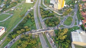 ENA señaló que se mantendrá un carril habilitado para la circulación, que estará debidamente señalizado. El mantenimiento preventivo de los corredores mantiene las vías más seguras.