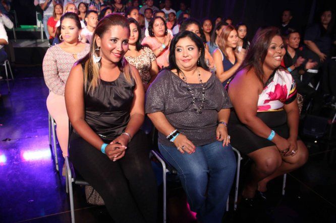 Muchos premios en 3er show de Como Gozo
