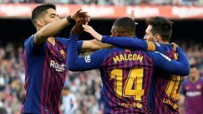 Messi fulmina al Espanyol con un doblete y acerca la Liga al Camp Nou