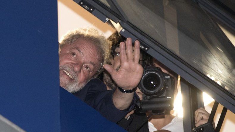 Justicia brasileña niega autorización de entrevistas a Lula por inelegible