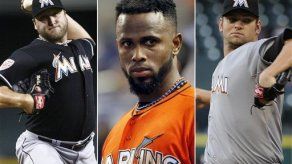 Marlins concretan purga de jugadores con Toronto