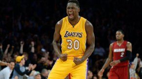 Multan a Randle