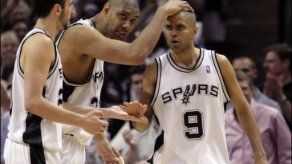 San Antonio a semifinal del Oeste al vencer a Phoenix