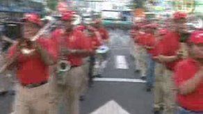 Panameños disfrutaron de la parada navideña