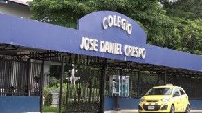 Piden sanción para sujeto captado en actos libidinosos frente a colegio Piden sanción para sujeto captado en actos libidinosos frente a colegio