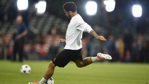 El defensor brasileño Dani Alves se queda sin Mundial por una lesión