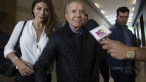 Hijo de expresidente argentino Menem es operado en Chile