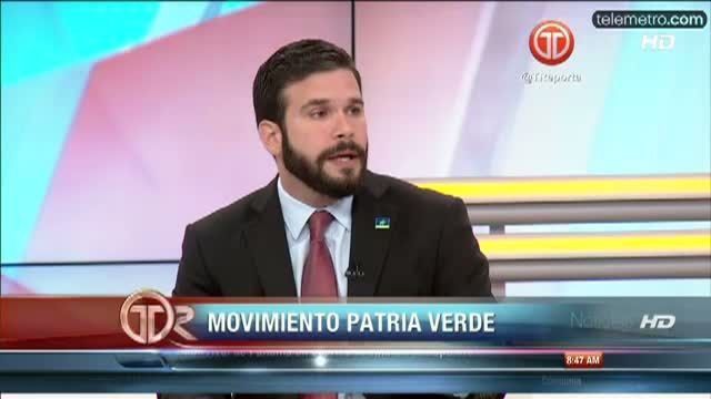 Aparte de barrer, Patria Verde busca concienciar sobre el ambiente