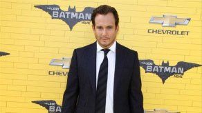 Will Arnett recurre a su voz de Batman para impartir disciplina a sus hijos