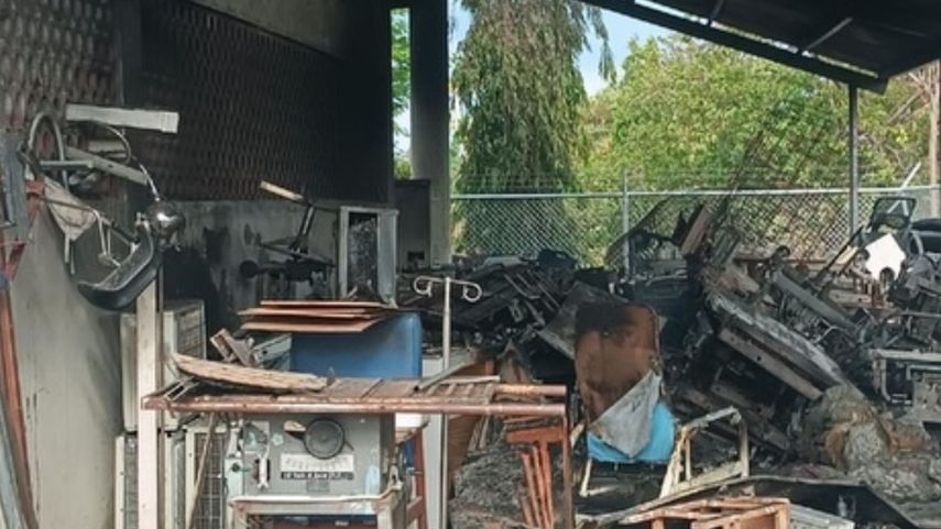 Incendio en depósito del Hospital Aquilino Tejeira.