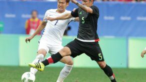 México pierde y se despide del fútbol olímpico