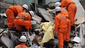 China se sume en un duelo nacional por víctimas del sismo