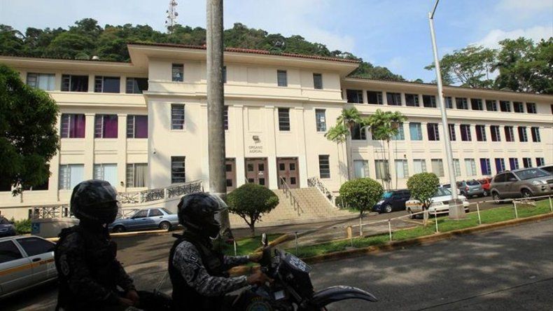 País por cárcel y notificación para hijos de Rafael Guardia