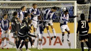 Pachuca acaba con invicto de Toluca