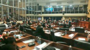 Pleno discute resolución que reconfigura Credenciales