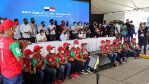 La ley que promueve el desarrollo para las categorías menores de béisbol fue sancionada por el presidente, Laurentino Cortizo en un acto en el Estadio Rod Carew.