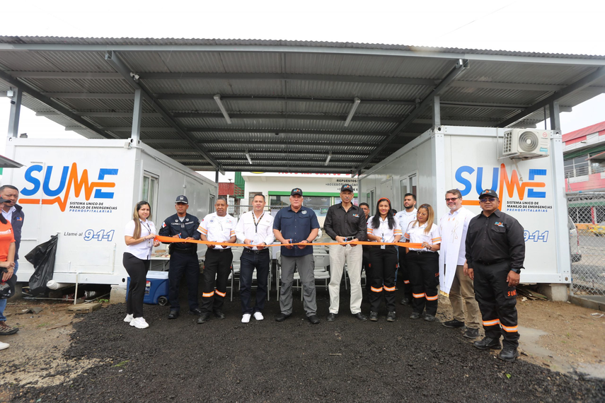 Inauguración de puestos de paramédicos por el Ministerio de Seguridad