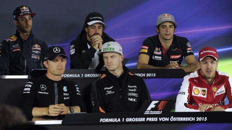 FIA confirma sanción de 20 puestos a Alonso y 10 a Ricciardo