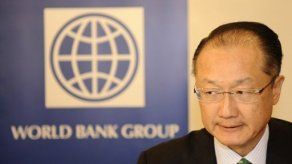 Presidente del BM ofrece apoyo a países en crisis de zona euro