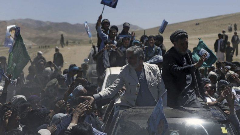 El equipo de Abdulá revela grabaciones como pruebas de fraude en presidencial afgana