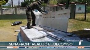Incautan 200 paquetes de droga en embarcación, hay dos detenidos Incautan 200 paquetes de droga en embarcación, hay dos detenidos