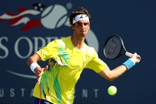 Bellucci sale del apuro ante Janowicz para alcanzar la tercera ronda