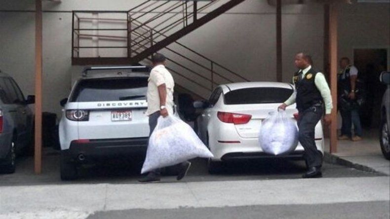 Fiscalía contra el crimen organizado allana local de Mossack Fonseca