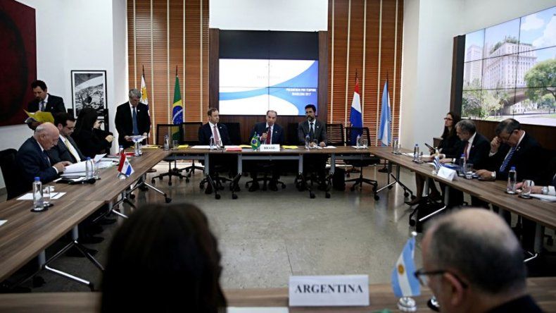 Venezuela suspendida del Mercosur por ruptura del orden democrático